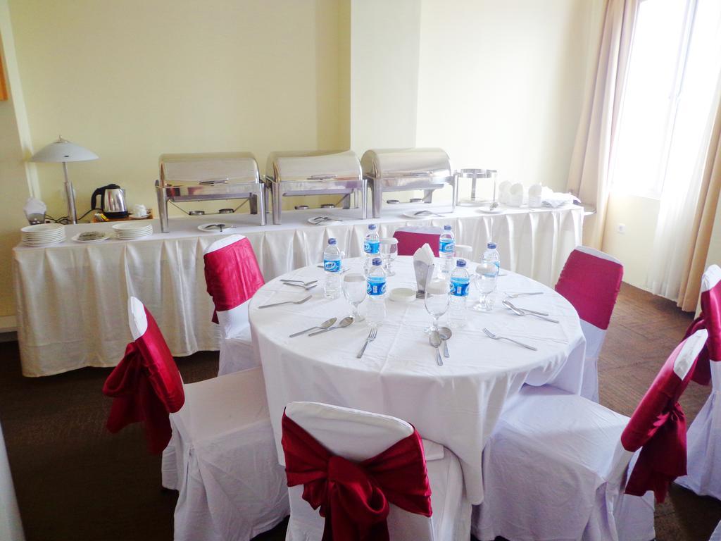 Sapadia Hotel Siantar Pematangsiantar Zewnętrze zdjęcie