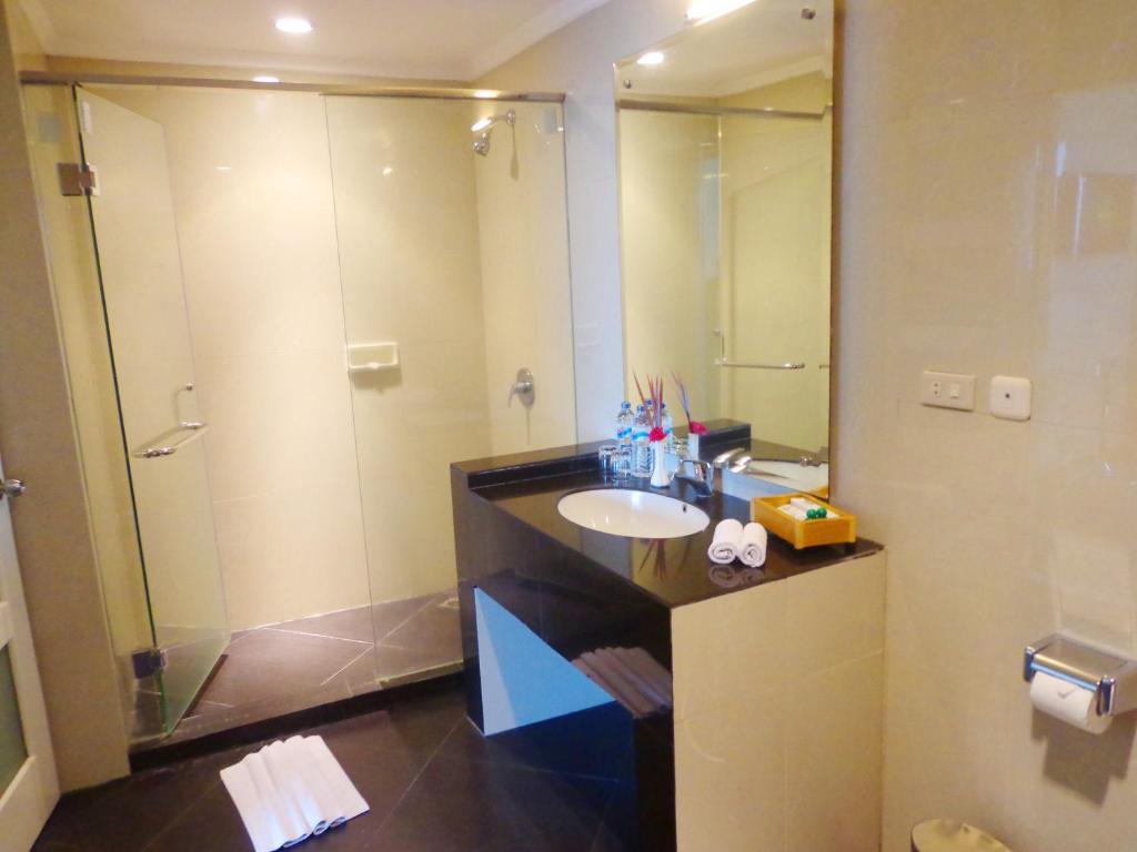 Sapadia Hotel Siantar Pematangsiantar Zewnętrze zdjęcie