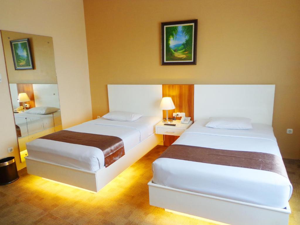 Sapadia Hotel Siantar Pematangsiantar Zewnętrze zdjęcie