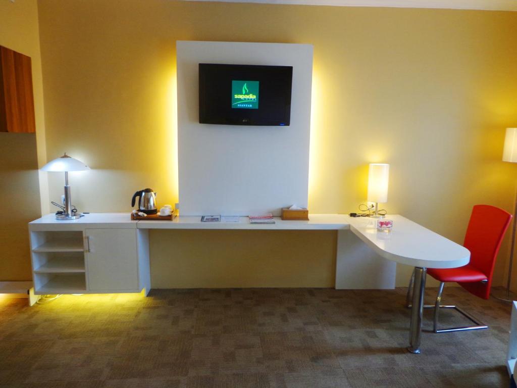 Sapadia Hotel Siantar Pematangsiantar Zewnętrze zdjęcie