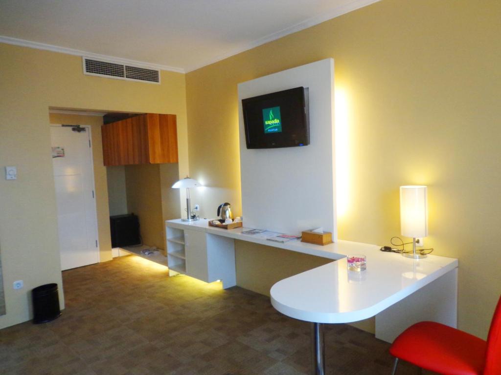Sapadia Hotel Siantar Pematangsiantar Zewnętrze zdjęcie