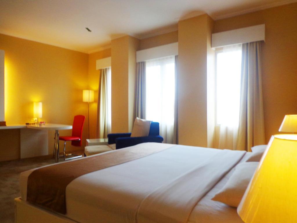 Sapadia Hotel Siantar Pematangsiantar Zewnętrze zdjęcie